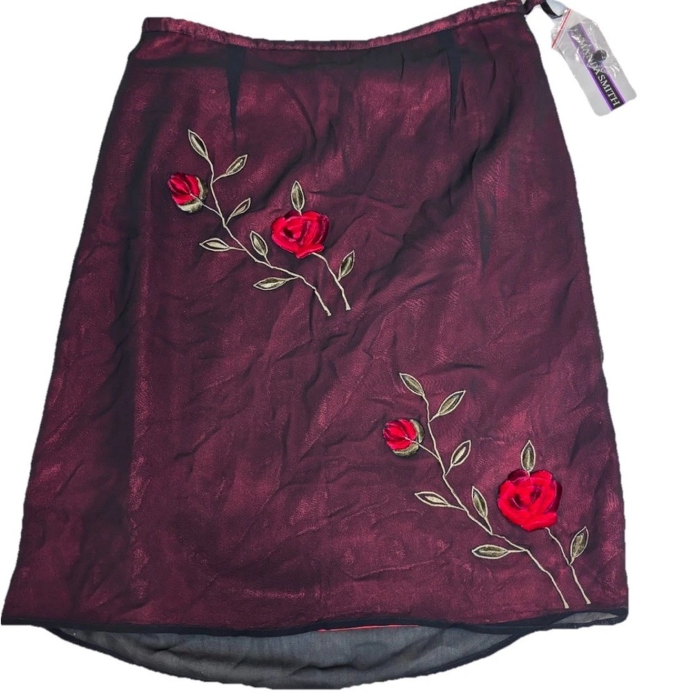 Amanda Smith Red with Black Overlay Floral Mini Skirt